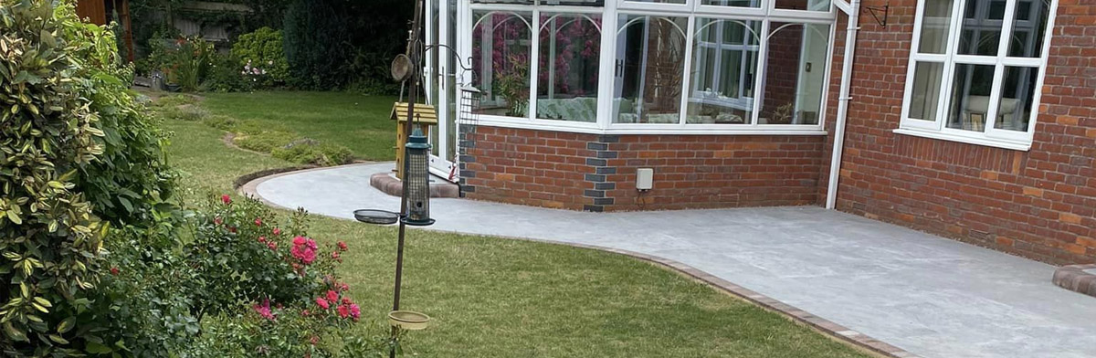 We specialise in turf laying